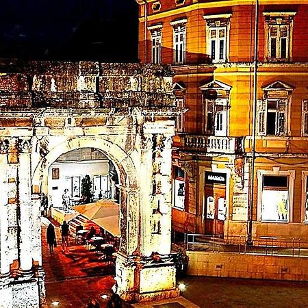 Apartment Vanja Pula Bagian luar foto