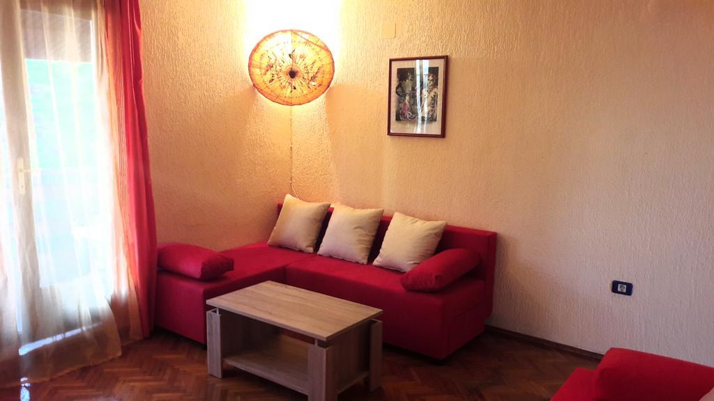 Apartment Vanja Pula Bagian luar foto