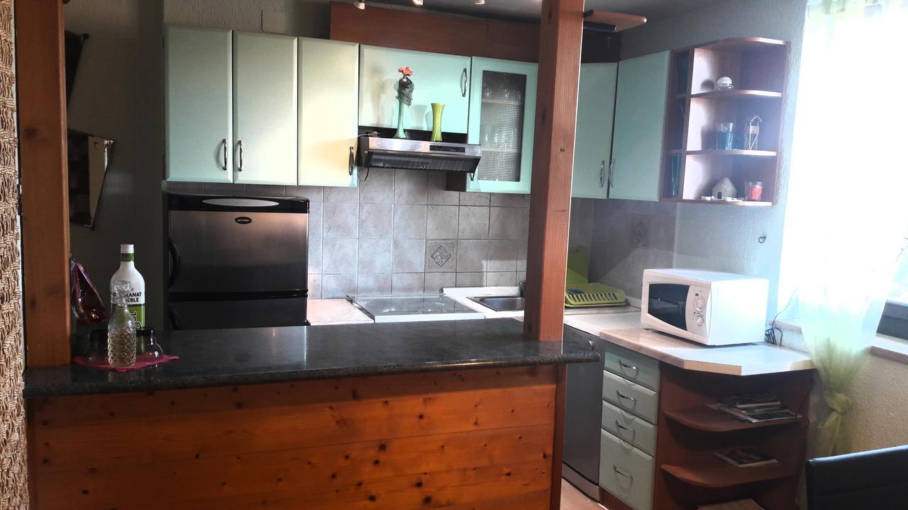 Apartment Vanja Pula Bagian luar foto